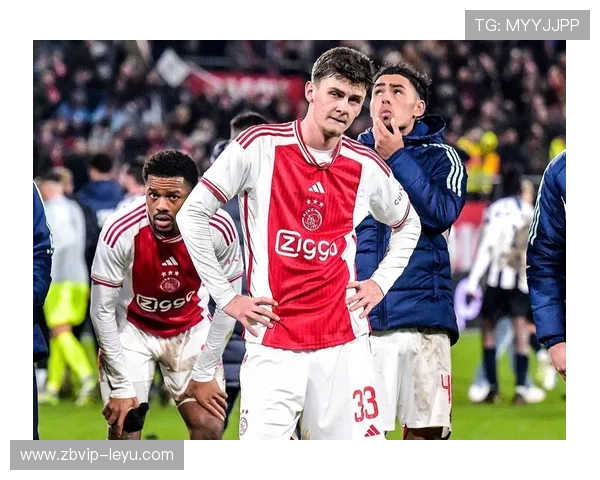 荷兰足球魅力何在？阿贾克斯青训体系解析，球星加工厂的辉煌历史