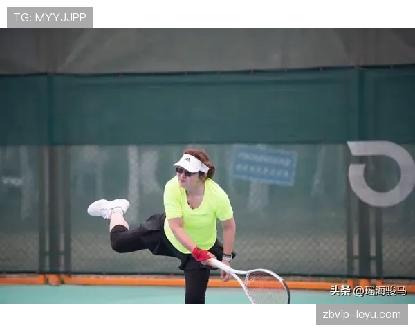 罗德·拉沃尔传奇再现：全能型球员风采引领网球新潮流