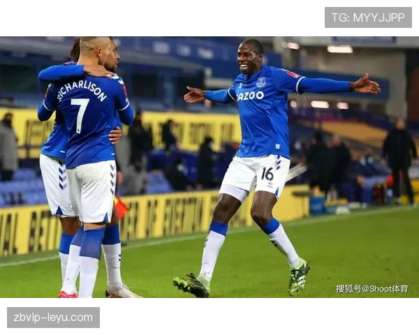 阿斯帕斯状态回暖献精彩表现，助球队斩获关键胜利