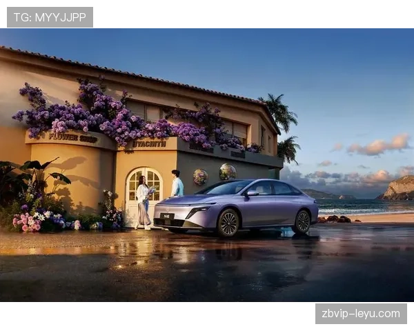 阿利松家庭生活曝光：门将与家人共度温馨时光，尽显幸福日常