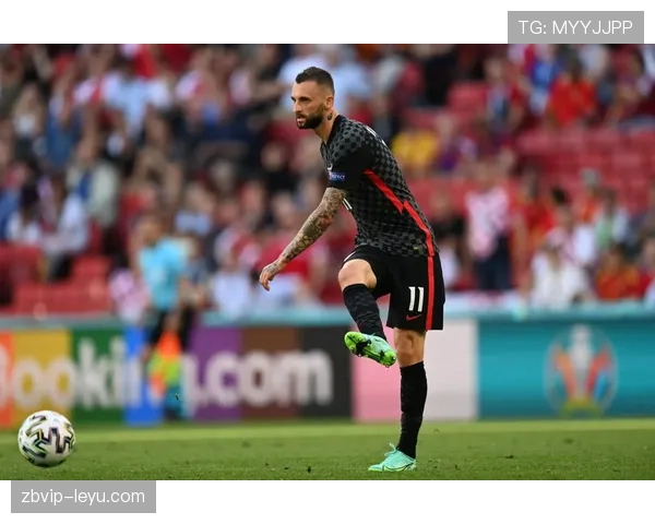 恰尔汗奥卢与布罗佐维奇战术角色持续进化，赛场影响力稳步攀升