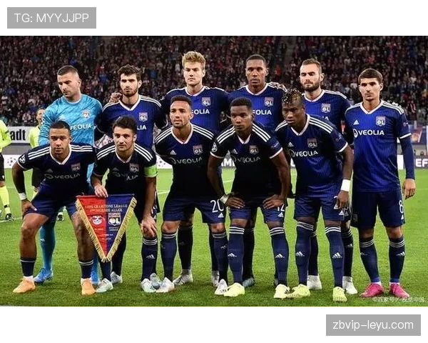 热刺崛起背后:主帅争议与阵容缺口暗藏争冠难题 热刺崛起背后:主帅争议与阵容缺口暗藏争冠难题