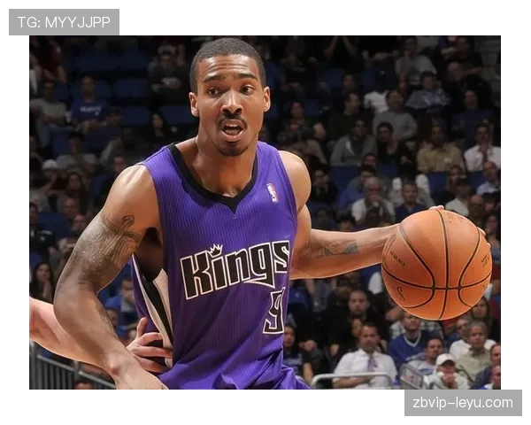 里德无球跑动制造空位，三分效率领跑同位置得分后卫